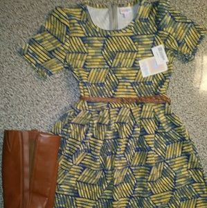 NWT LULAROE S AMELIA